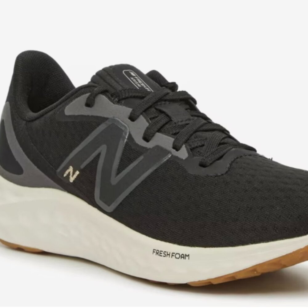 New Balance Fresh Foam Arishi v4 Running Shoe - Women's